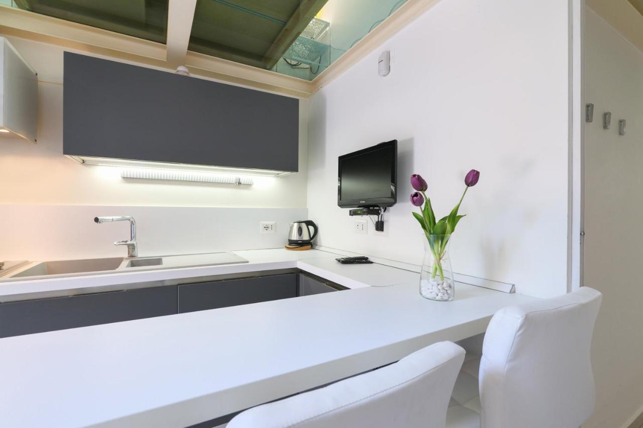 Apartamento Primopiano - Argonne Milán Exterior foto
